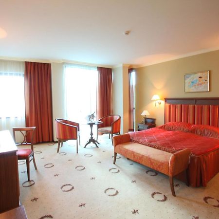 Hotel Efir Stara Zagora Exteriér fotografie