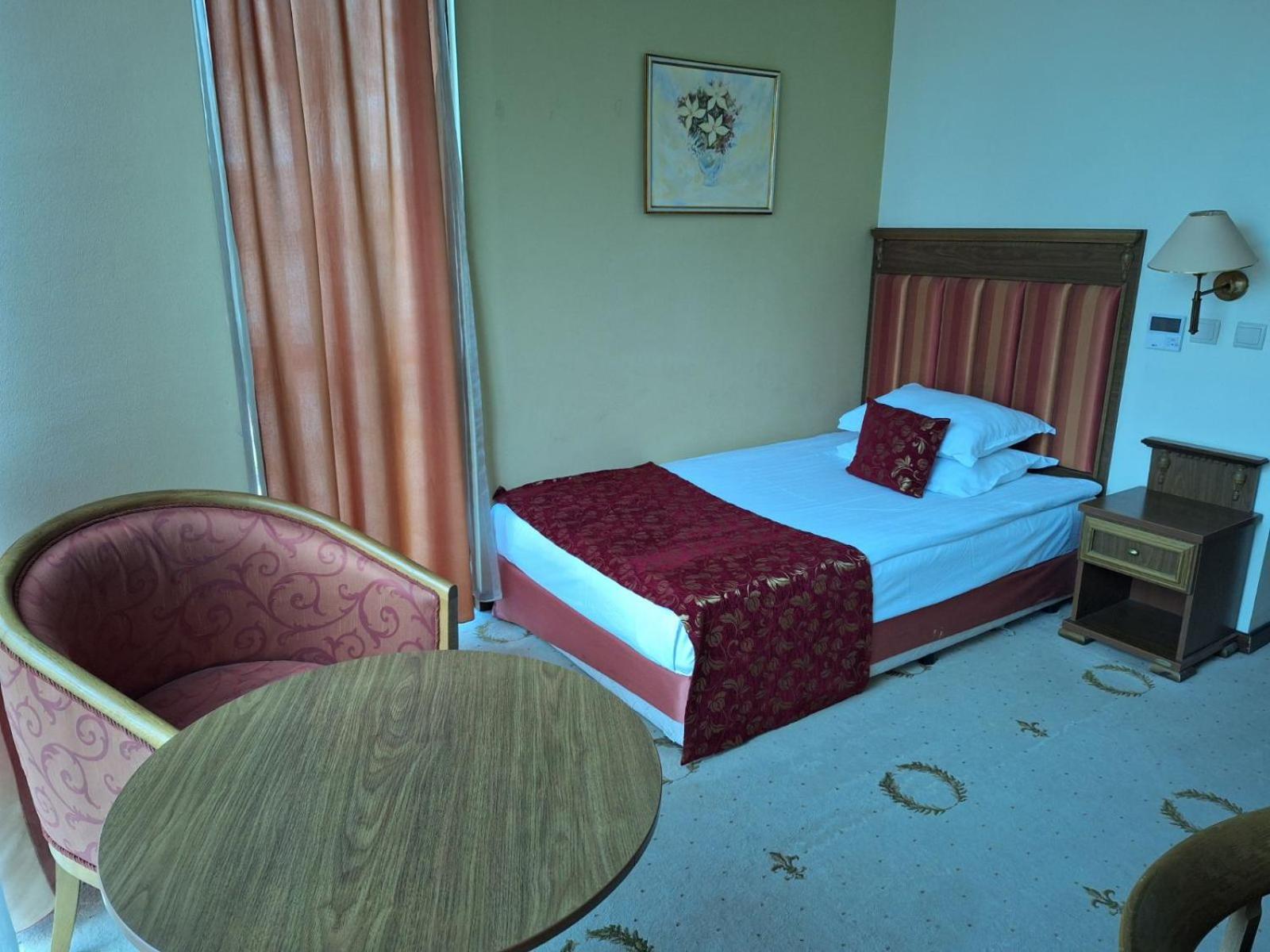 Hotel Efir Stara Zagora Exteriér fotografie